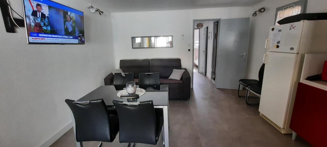 Villa Pinede - Proche Naturiste แอกด์ ภายนอก รูปภาพ
